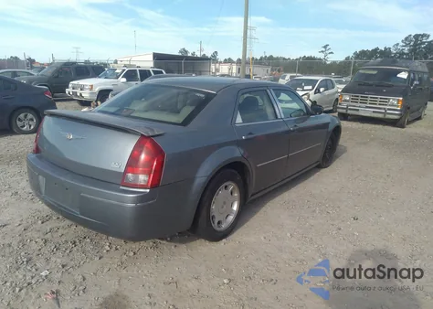 2006 Chrysler 300 Touring from USA, damaged, VIN 2C3KA53G06H206195
